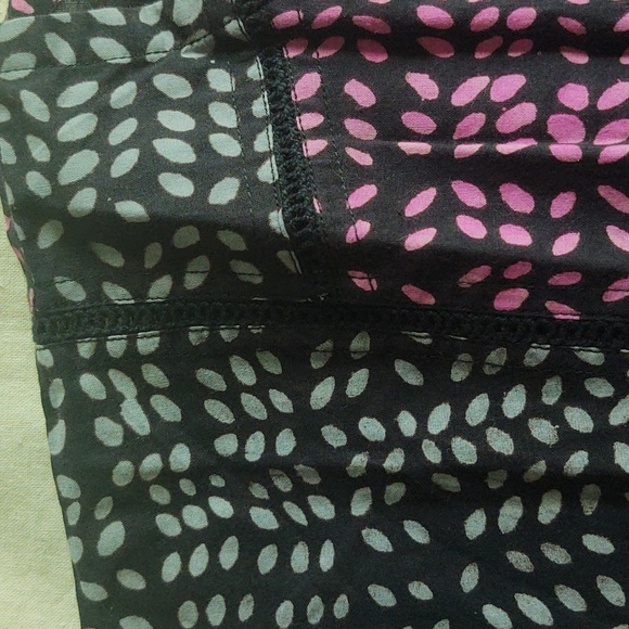 Seek Collective Sara Dress in Foliage Print - Picture 4 of 16